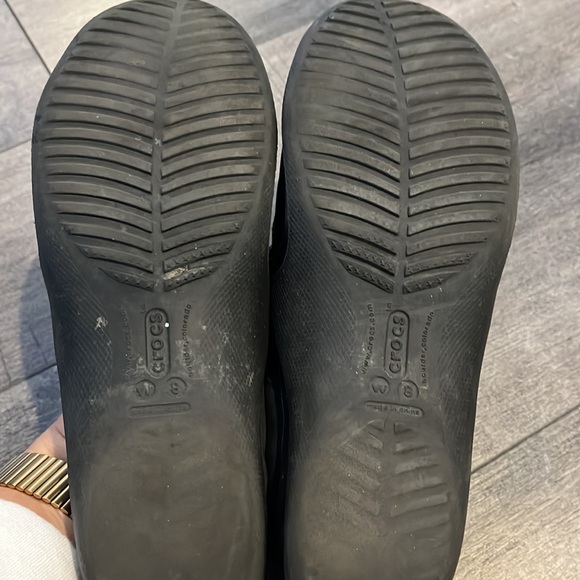 CROCS - Picture 3 of 3